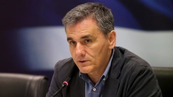 Το ειρωνικό σχόλιο Τσακαλώτου μετά την αναθεώρηση του ρυθμού ανάπτυξης από την ΕΛΣΤΑΤ