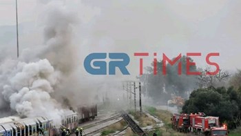Φωτιά σε βαγόνι στη Θεσσαλονίκη – ΦΩΤΟ