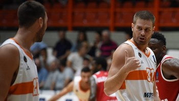 Επιστρέφει στην Τενερίφη ο Μπόγρης