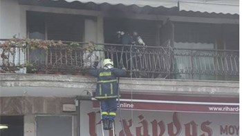 Φωτιά σε διαμέρισμα στη Θεσσαλονίκη – ΦΩΤΟ