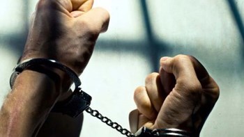 Σοκ: 44χρονος κατηγορείται ότι βίασε 20χρονο ΑμΕΑ