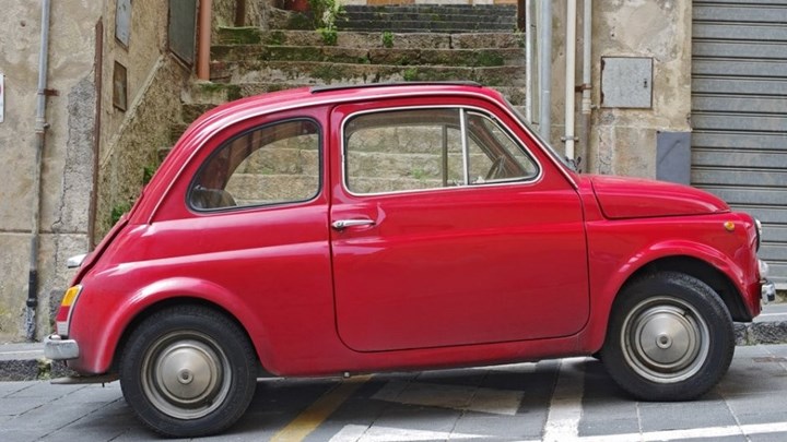 “Ασυνείδητοι” παρκάρουν μέχρι και σε χώρους στάθμευσης ΑμεΑ – Κόπηκαν 48.513 κλήσεις σε 90 ημέρες