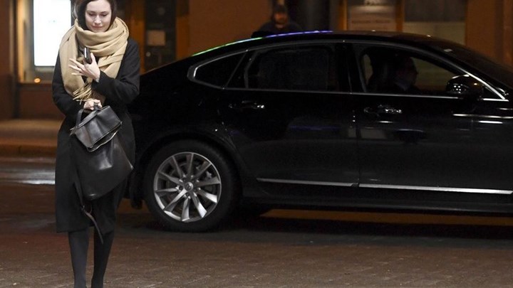 Σάνα Μάριν: Η νεότερη πρωθυπουργός στον κόσμο – Ποια είναι η 34χρονη Φινλανδή που μεγάλωσε με δύο μητέρες – ΦΩΤΟ – ΒΙΝΤΕΟ