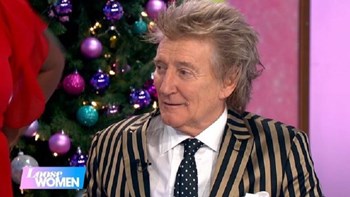 Αμηχανία στον τηλεοπτικό “αέρα” με τον Ροντ Στιούαρτ – ΦΩΤΟ – ΒΙΝΤΕΟ