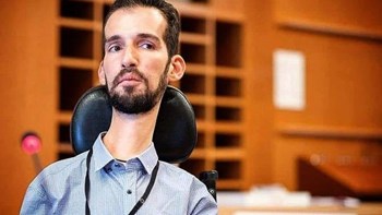 Κυμπουρόπουλος για κοινωνικό μέρισμα σε ΑμεΑ: Ο Πρωθυπουργός θα τηρήσει τη δέσμευσή του, θα αρθεί το ηλικιακό όριο