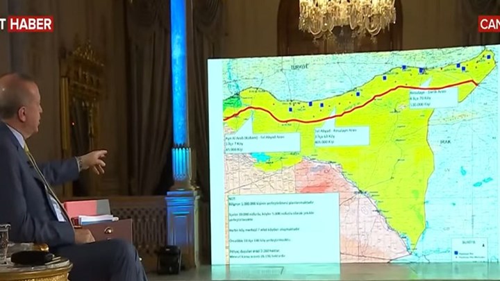Νέα πρόκληση από τον Ερντογάν: Έδειξε χάρτες με τα σχέδιά του για την ανατολική Μεσόγειο – ΒΙΝΤΕΟ