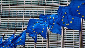 Ευρωβαρόμετρο: Ανεργία και φτώχεια ανησυχούν περισσότερο τους Έλληνες