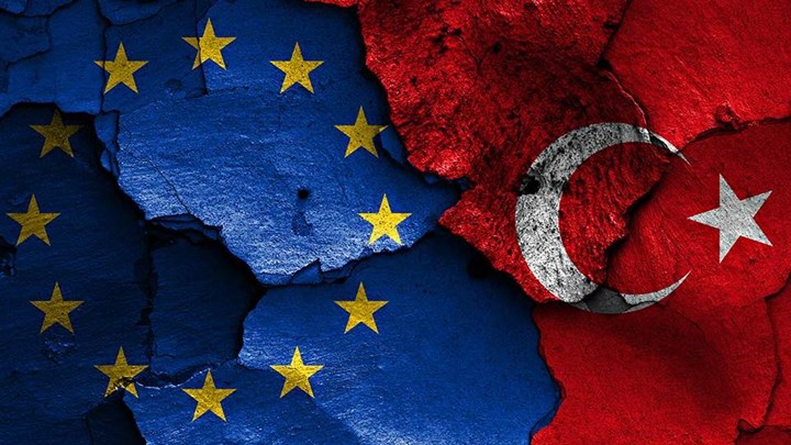 Η Ε.Ε. καταδικάζει τη Συμφωνία Τουρκίας-Λιβύης