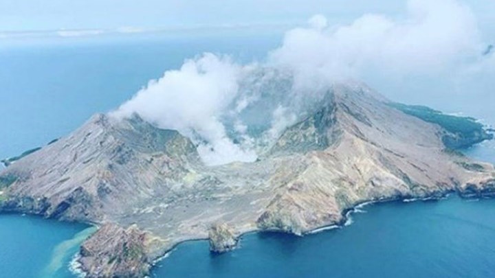 Συναγερμός στη Νέα Ζηλανδία: Αυξημένος ο κίνδυνος για νέες ηφαιστειακές εκρήξεις