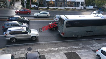 Κίνηση στην Αθήνα: Δείτε ποιοι δρόμοι είναι μποτιλιαρισμένοι