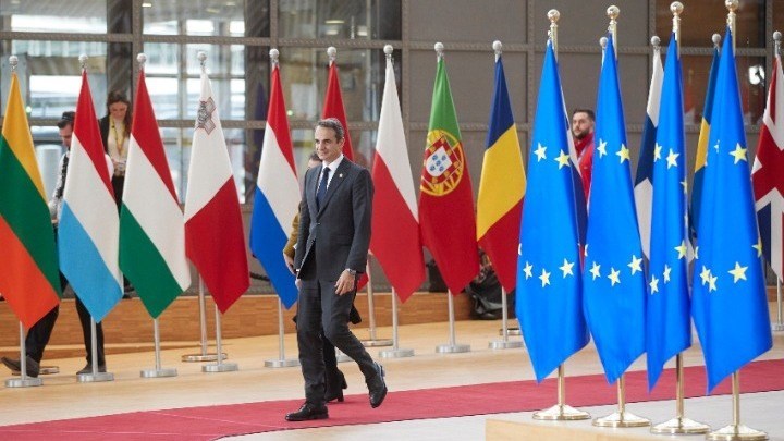 Περισσότερες κυρώσεις στην Τουρκία ζητεί ο Μητσοτάκης στο δείπνο Ευρωπαίων ηγετών