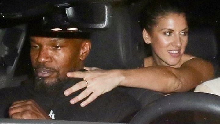 Με μυστηριώδη συνοδό ο Τζέιμι Φοξ μετά τον χωρισμό από την πρώην του Τομ Κρουζ – ΦΩΤΟ – ΒΙΝΤΕΟ