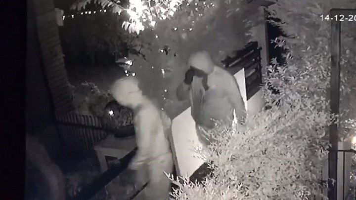 Θεσσαλονίκη: Βίντεο – ντοκουμέντο από διαρρήκτες… εν δράσει