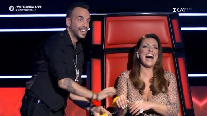 The Voice: Ο Μουζουράκης πέρασε χειροπέδες… στην Παπαρίζου – ΒΙΝΤΕΟ