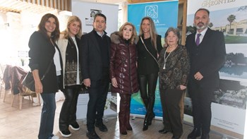 Μια ζεστή αγκαλιά για παιδιά από 14 ιδρύματα της Αττικής