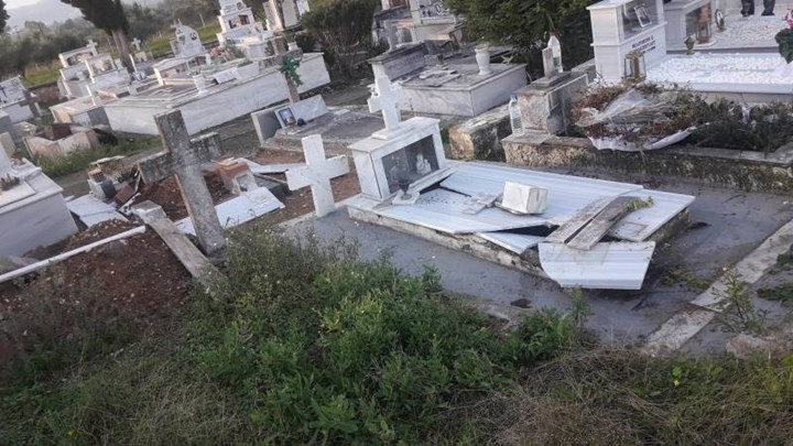 Μεσσηνία: Ξέθαψαν νεκρή και βεβήλωσαν τάφους στο Πλατύ Καλαμάτας