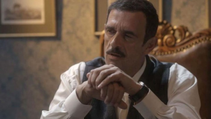 Spoiler για τις “Άγριες Μέλισσες”: Τι αποκάλυψε ο Δούκας για την απιστία της Μυρσίνης – ΒΙΝΤΕΟ