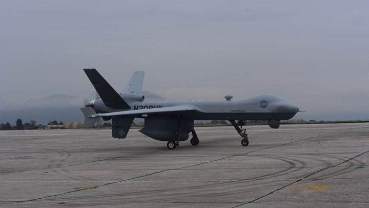 Λάρισα: Αυτό είναι το πρώτο drone της Πολεμικής Αεροπορίας – ΦΩΤΟ – ΒΙΝΤΕΟ