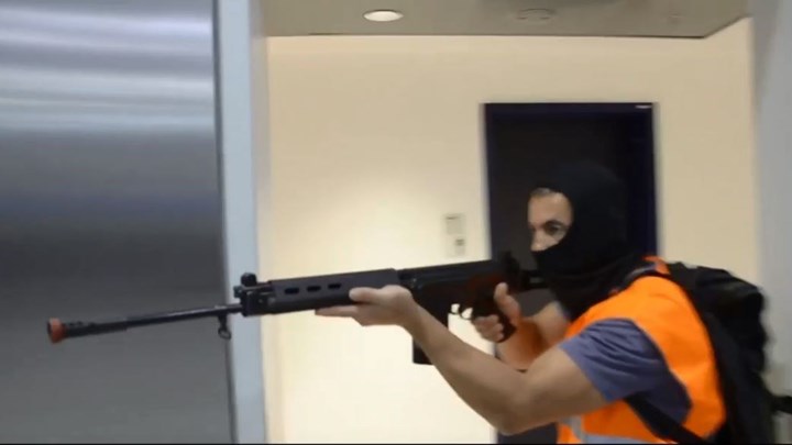 Άσκηση με σενάριο τρομοκρατικής επίθεσης στο “Ελευθέριος Βενιζέλος” – ΒΙΝΤΕΟ