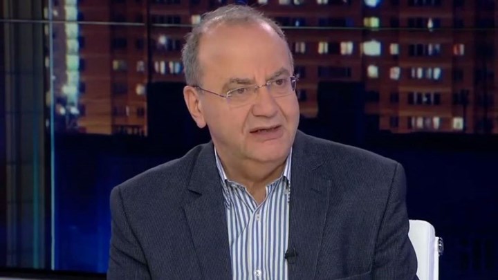 Η προσωπική περιπέτεια του Στρατούλη και το βιβλίο του