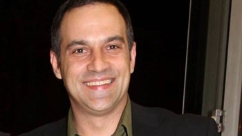 Τροχαίο ατύχημα για τον Κρατερό Κατσούλη – ΒΙΝΤΕΟ