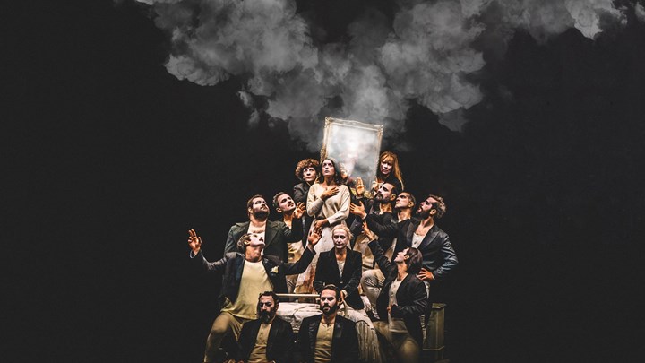 Aποκλειστικά κλικ από τον «Μεγαλοπρεπή κερατά» που…έρχεται στο ΚΘΒΕ