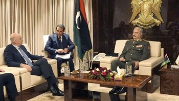 Οργισμένη αντίδραση του ΥΠΕΞ της Λιβύης για τη συνάντηση Δένδια-Χαφτάρ