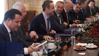 Υπουργικό συμβούλιο: Τι αποφασίστηκε για επίδομα γέννησης και πορείες