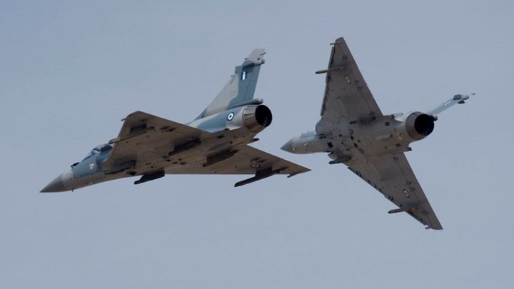 Έπεσαν οι υπογραφές: Μαζική επιστροφή του γαλλικού τρόμου στο Αιγαίο