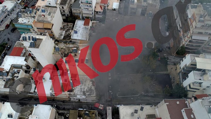 Φωτιά στο Κερατσίνι: Φλόγες ξεπηδούν μέσα από το διαμέρισμα – ΦΩΤΟ