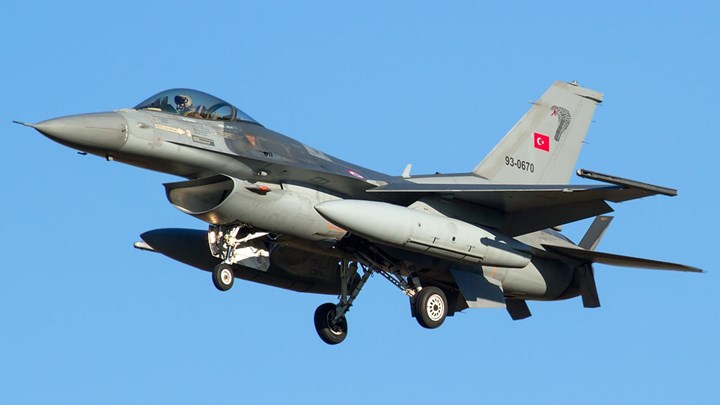 Παραμονή Χριστουγέννων με υπερπτήσεις τουρκικών F-16 στη Ρω