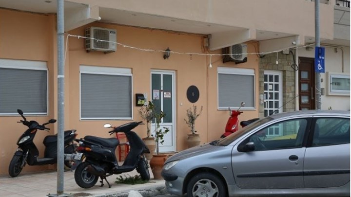 Έγκλημα στην Κρήτη: Το παιδί ζητεί να δει τους γονείς του