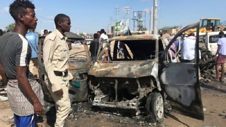 Σομαλία: 61 νεκροί από την έκρηξη βόμβας στο Μογκαντίσου