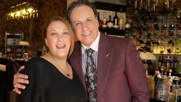 Καφέ της Χαράς: Αυτή είναι η πρώτη σκηνή του “Πώποτα” και της “Πρωτευουσιάνας”