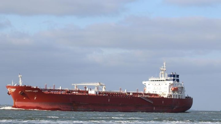 Επίθεση σε ελληνικό δεξαμενόπλοιο στο Καμερούν – Απήχθησαν οκτώ ναυτικοί