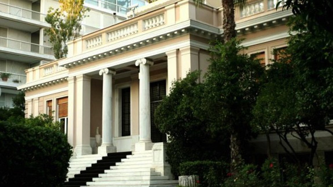 Η αντίδραση του Μαξίμου μετά το “ναι” του Αλέξη Τσίπρα στην υποψηφιότητα Σακελλαροπούλου