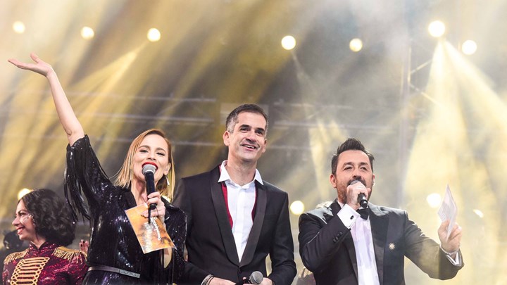 ΦΩΤΟ από το πάρτι που στήθηκε στο Σύνταγμα