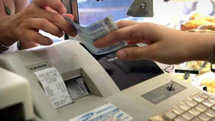 Γιορτινά “λαβράκια” σε επιχειρήσεις εστίασης – Τι έδειξαν οι έλεγχοι της Οικονομικής Αστυνομίας