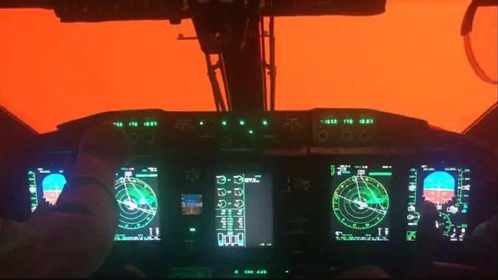 Πυρκαγιές στην Αυστραλία: Συγκλονίζουν οι εικόνες από κόκπιτ αεροπλάνου – ΒΙΝΤΕΟ