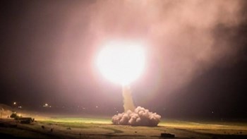 Σε εξέλιξη δεύτερο κύμα επίθεσης του Ιράν σε αμερικάνικους στόχους του Ιράκ