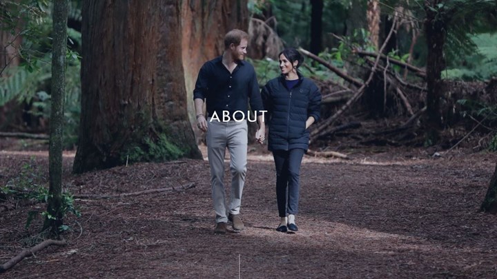 Megxit: Τι ετοιμάζουν μετά την παραίτησή τους ο Χάρι και η Μέγκαν – ΦΩΤΟ