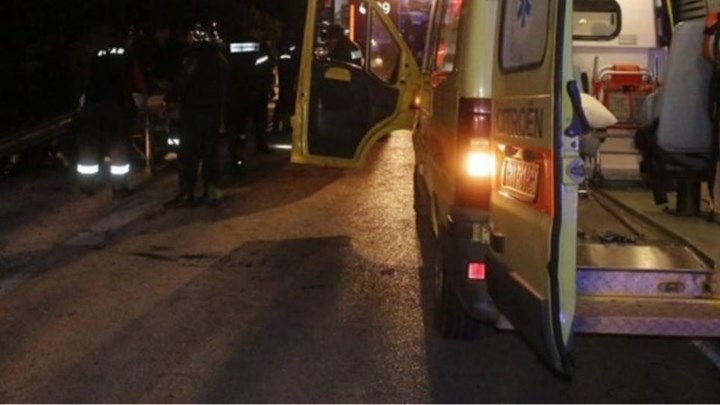 Κόρινθος: Σοβαρό τροχαίο με έναν απεγκλωβισμό