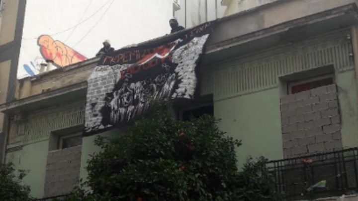 Ανακατάληψη στο Κουκάκι: Επεισόδια, χημικά και εννέα προσαγωγές – ΦΩΤΟ