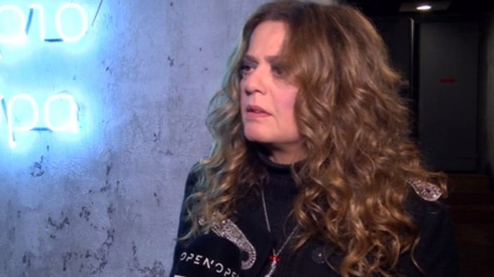 Τσαλιγοπούλου: Η αποκάλυψη για τον Θάνο Μικρούτσικο και το γράμμα που δεν διάβασε ποτέ – ΒΙΝΤΕΟ