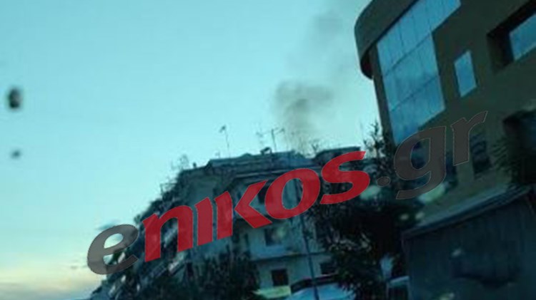 Φωτιά σε διαμέρισμα στη Νέα Σμύρνη – ΦΩΤΟ αναγνώστη