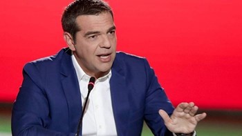 Τσίπρας κατά Μητσοτάκη: Επιλέγει να τορπιλίσει την εθνική συνεννόηση