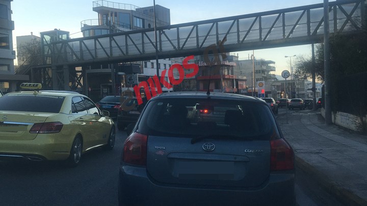 Κίνηση: Δείτε ποιοι δρόμοι είναι μποτιλιαρισμένοι