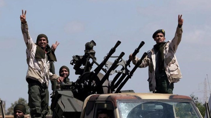 Λιβύη: Η επόμενη μέρα μετά το “ναυάγιο” στη Μόσχα – Τι λέει ο Φίλης στον Realfm 97,8