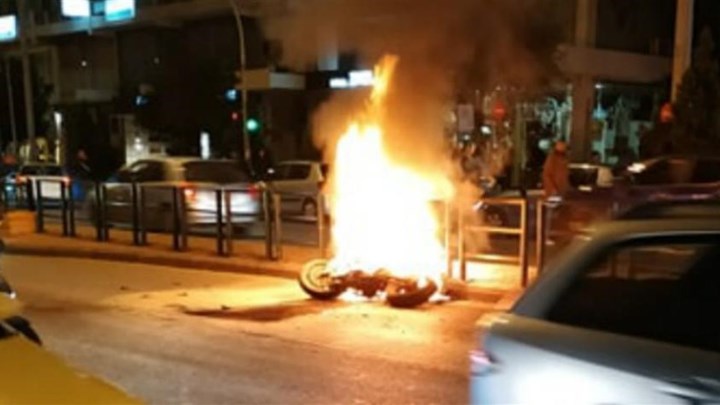 Σοβαρό τροχαίο στη Λεωφόρο Βεΐκου – ΦΩΤΟ