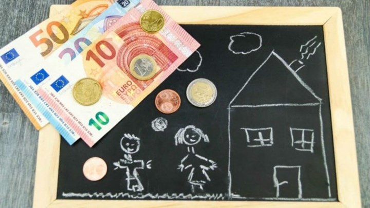 Επίδομα παιδιού: Τελευταία ευκαιρία για τις αιτήσεις – Πότε θα καταβληθεί